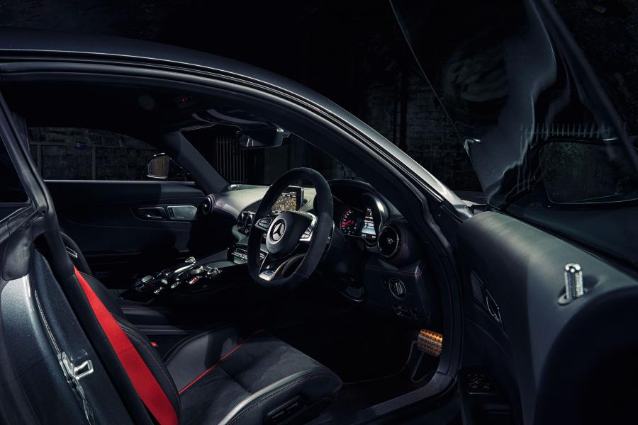  Mercedes-AMG GT S Edition 1 2015 года  (UK) (фото 24 из 30)